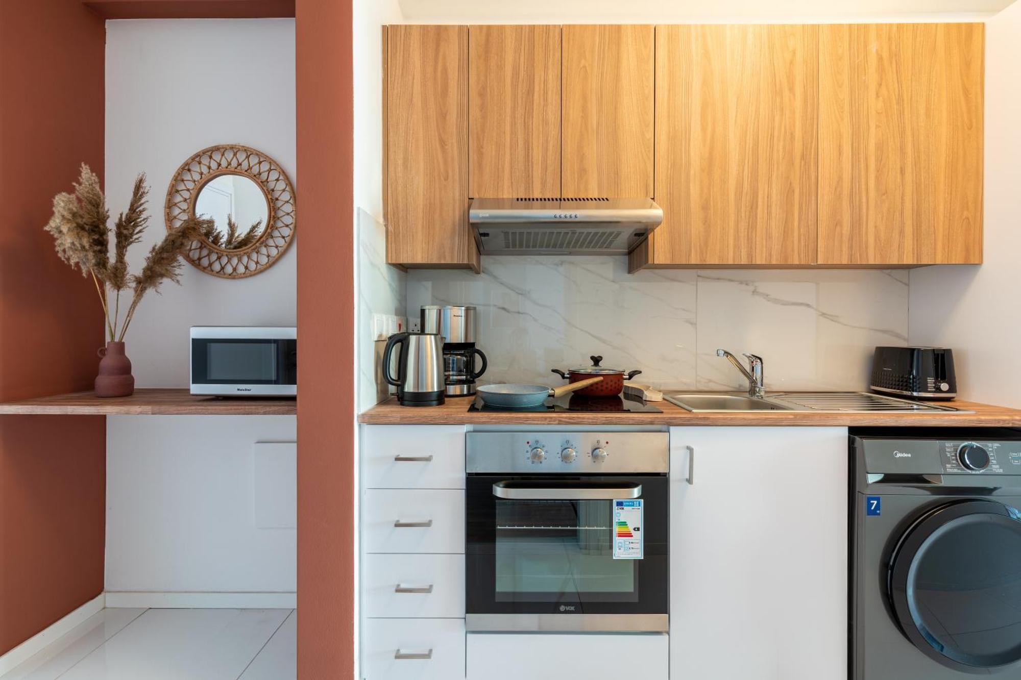 Arion 1-Bedroom Apartment In Larnaca Esterno foto