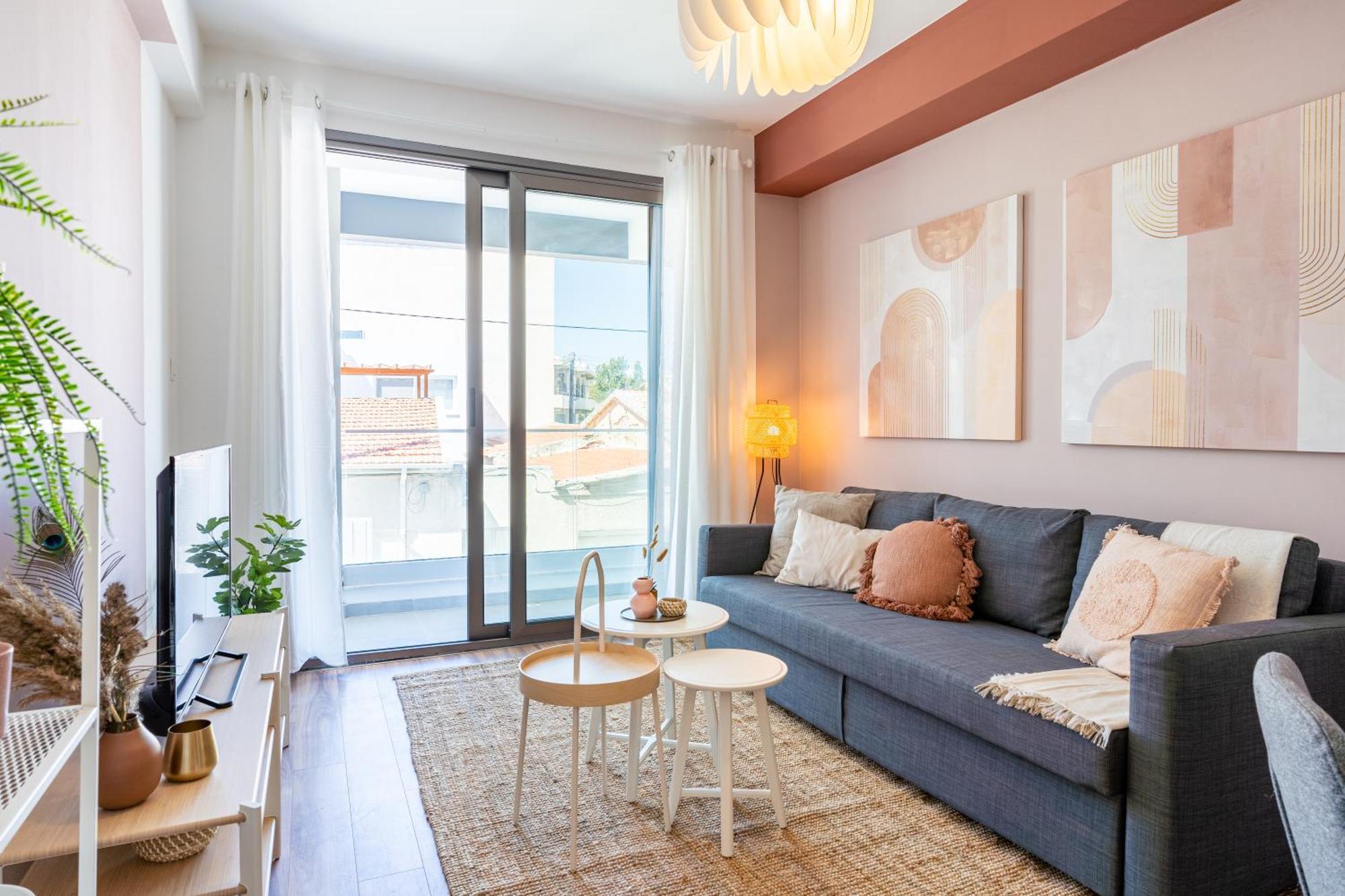Arion 1-Bedroom Apartment In Larnaca Esterno foto